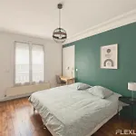 Charming 2-Bedroom Apartment In Paris 5
