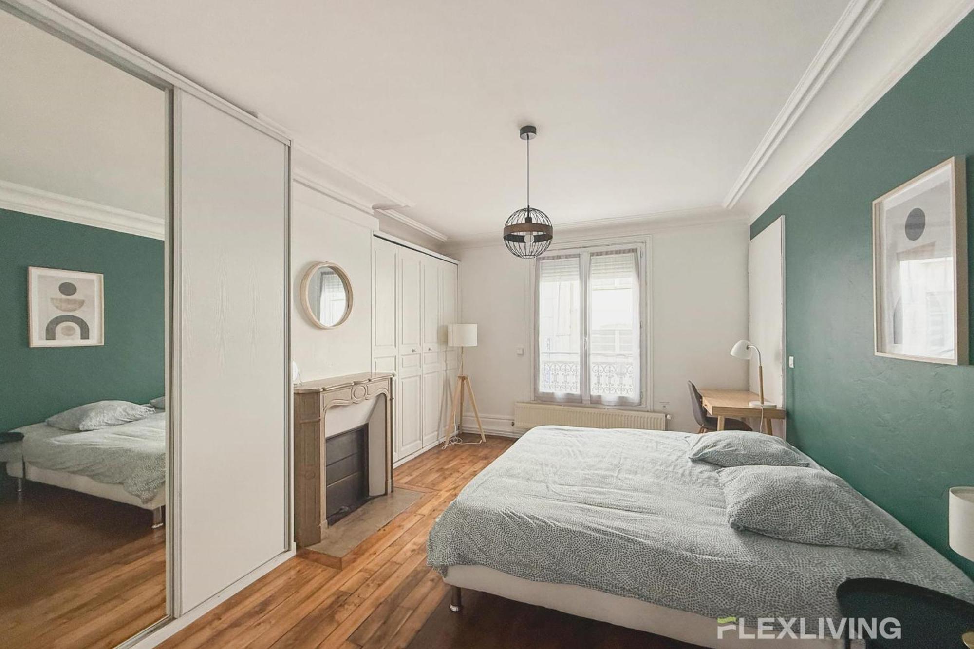 Appartamento Charming 2-bedroom In 5 *